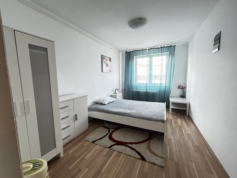 Dristor 2 camere Metrou 2 min Park Lake